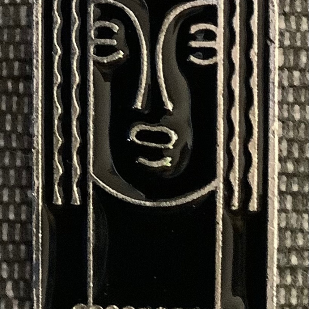 ART DECO STYLE ENAMEL ON PEWTER  necklace or brooche